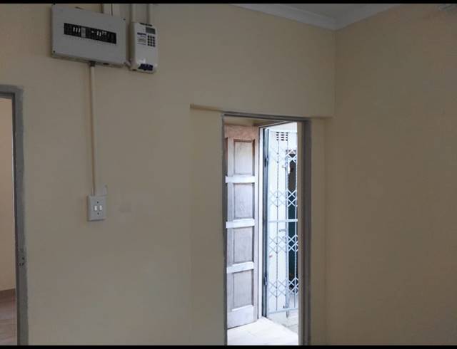 1 BEDROOM APARTMENT TO LET IN RESERVOIR HILLS